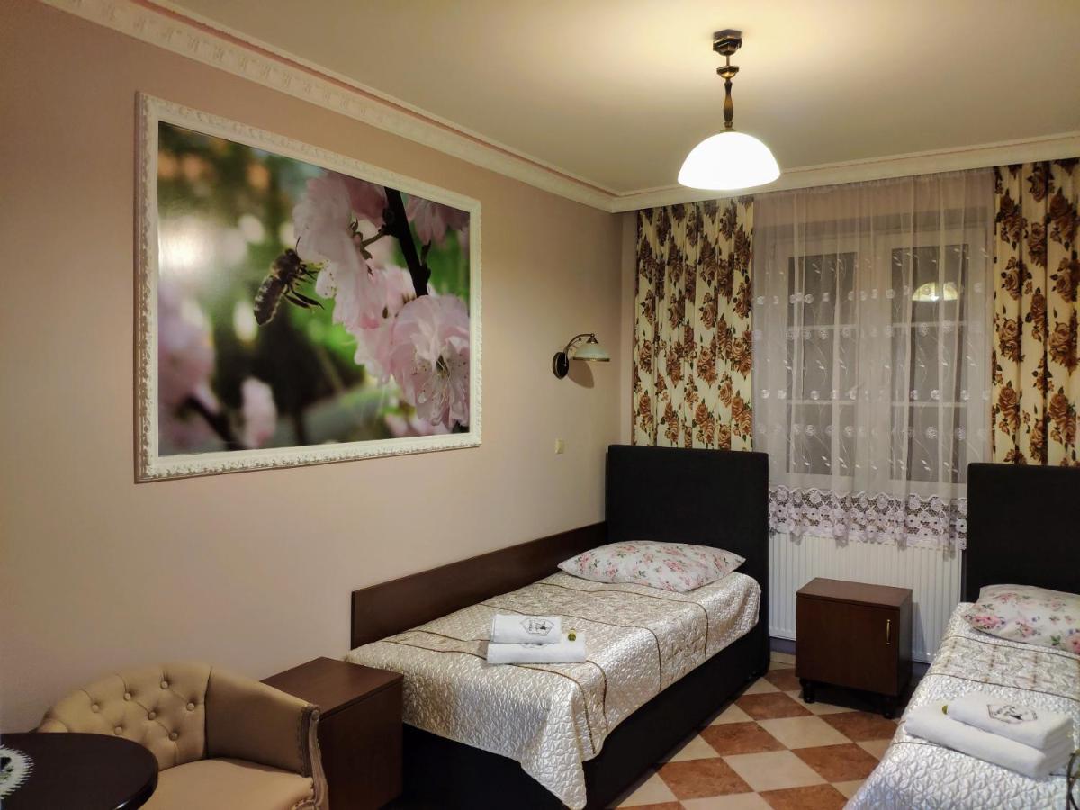 Bed and Breakfast Dwor Bartnika Narewka Екстер'єр фото